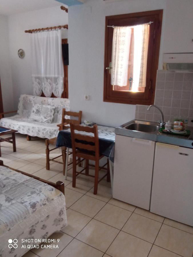 Maravelias Rooms Trikeri Ngoại thất bức ảnh