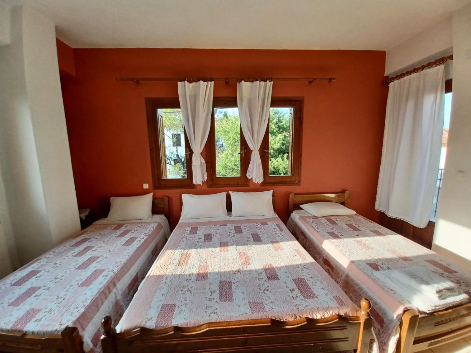 Maravelias Rooms Trikeri Ngoại thất bức ảnh