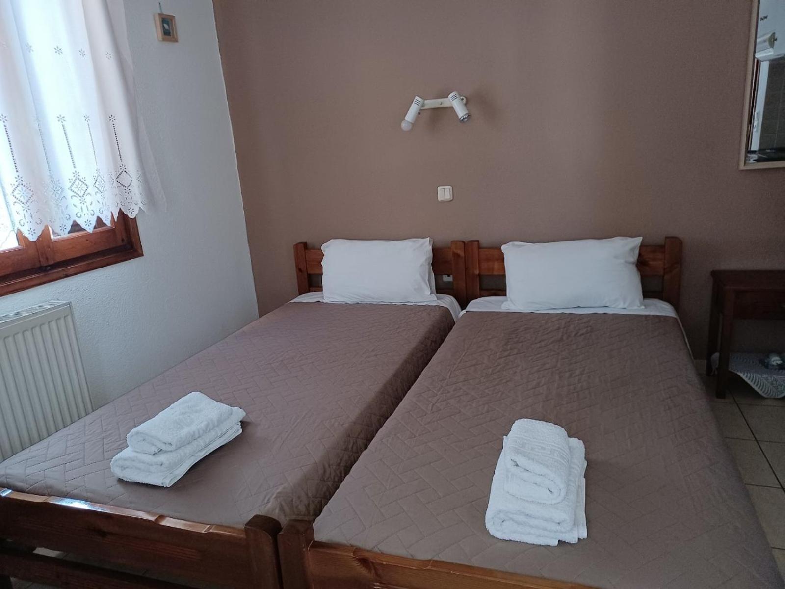 Maravelias Rooms Trikeri Ngoại thất bức ảnh